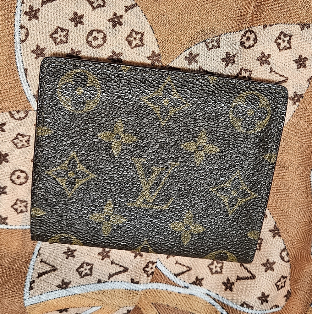 Louis Vuitton Monogram Brown Wallet
